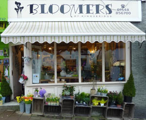 bloomers-florist-of-knigsbridge-shop-front